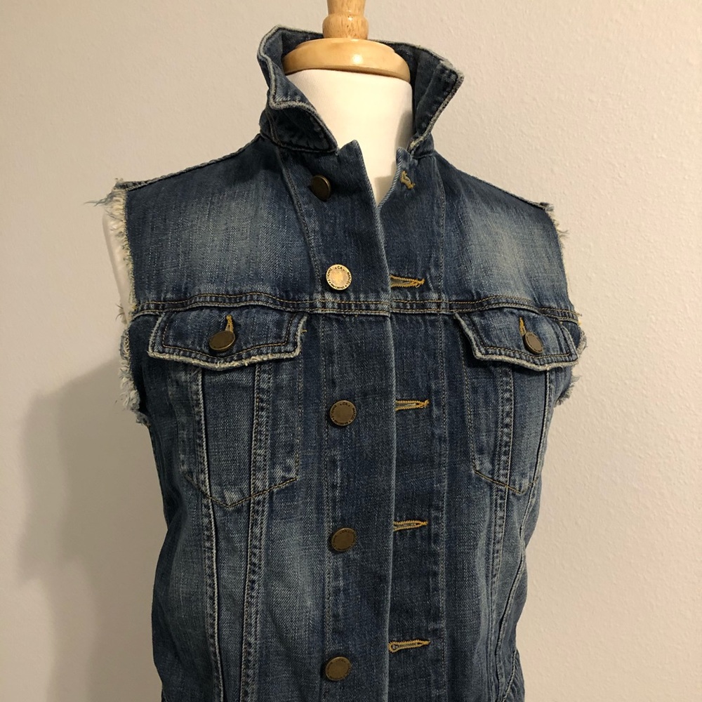 Etienne Marcel sleeveless Jean Jacket, Size Small